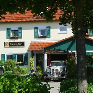 Hotell Runas ***