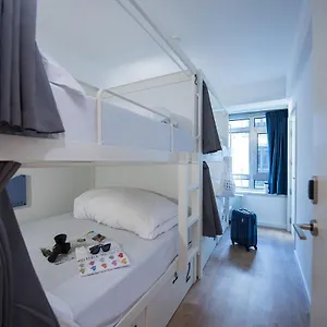 Room00 Lisbona