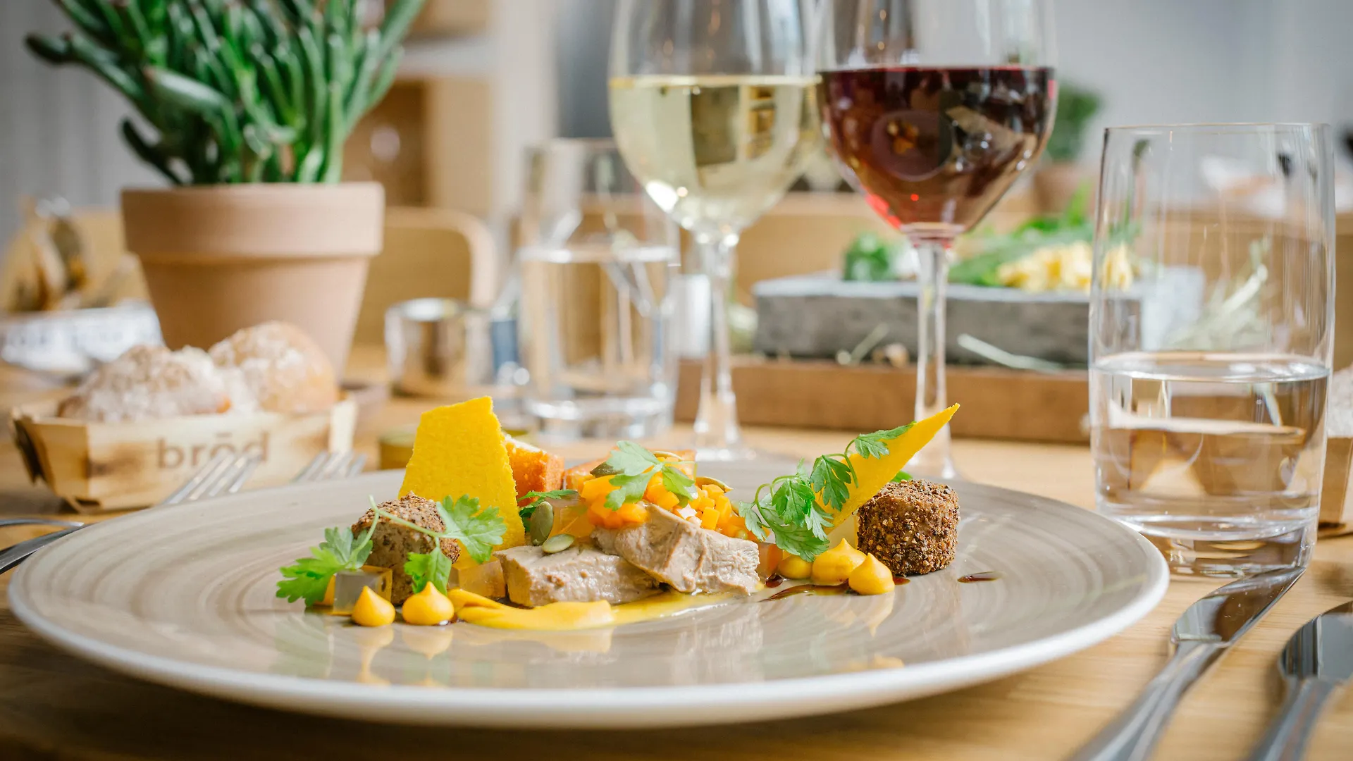 Hotel Indigo Helsinki-Boulevard By Ihg